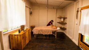 spa-treatments-at-earth-lodge-20